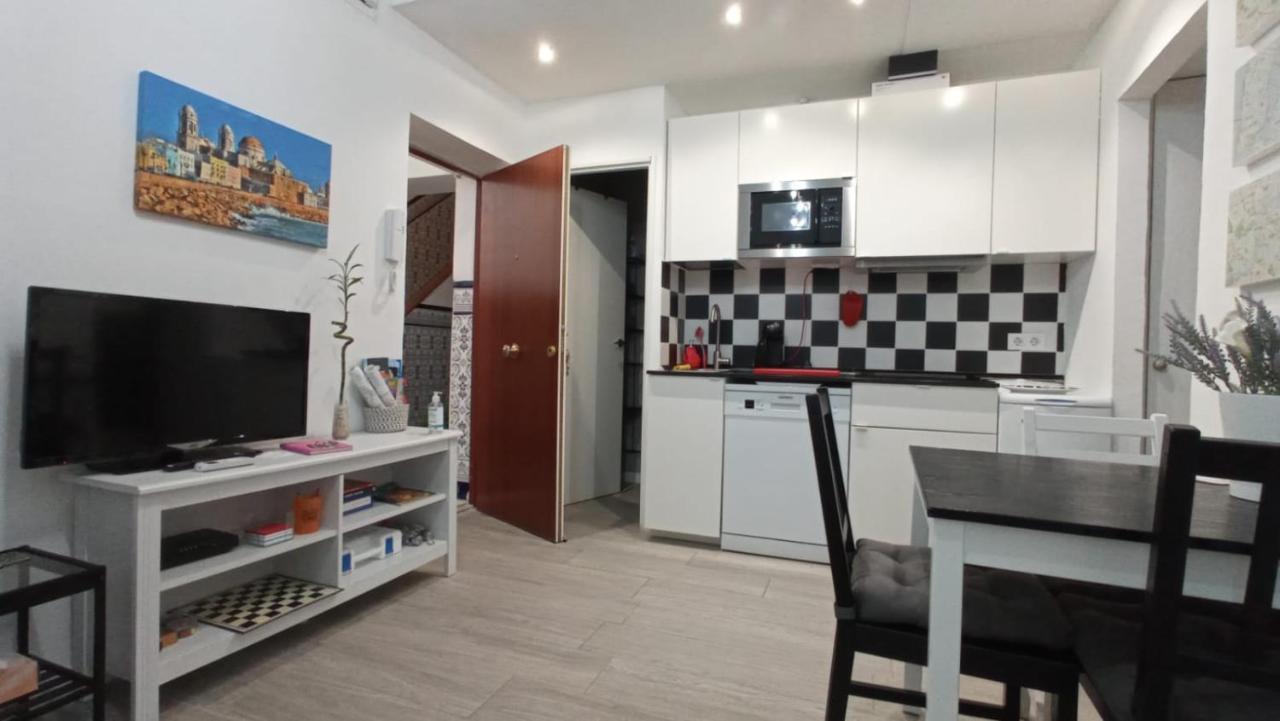 Casa De Los Viajeros Apartment Кадис Екстериор снимка